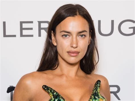 irina shayk nude pictures|Heiße Pose Irina Shayk oben ohne